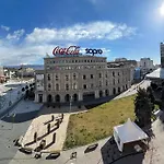 Fantazy Main Square Free Parking * Skopje
