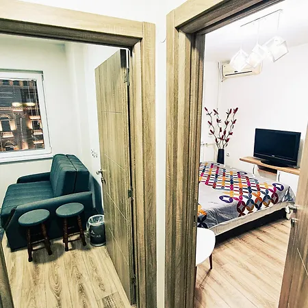 Apartment Fantazy Main Square Skopje